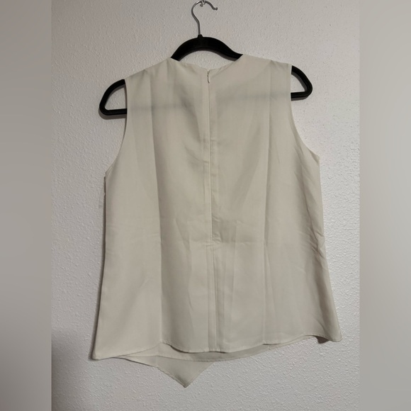 Club Monaco Drape Front Sleeveless Blouse - Picture 6 of 7